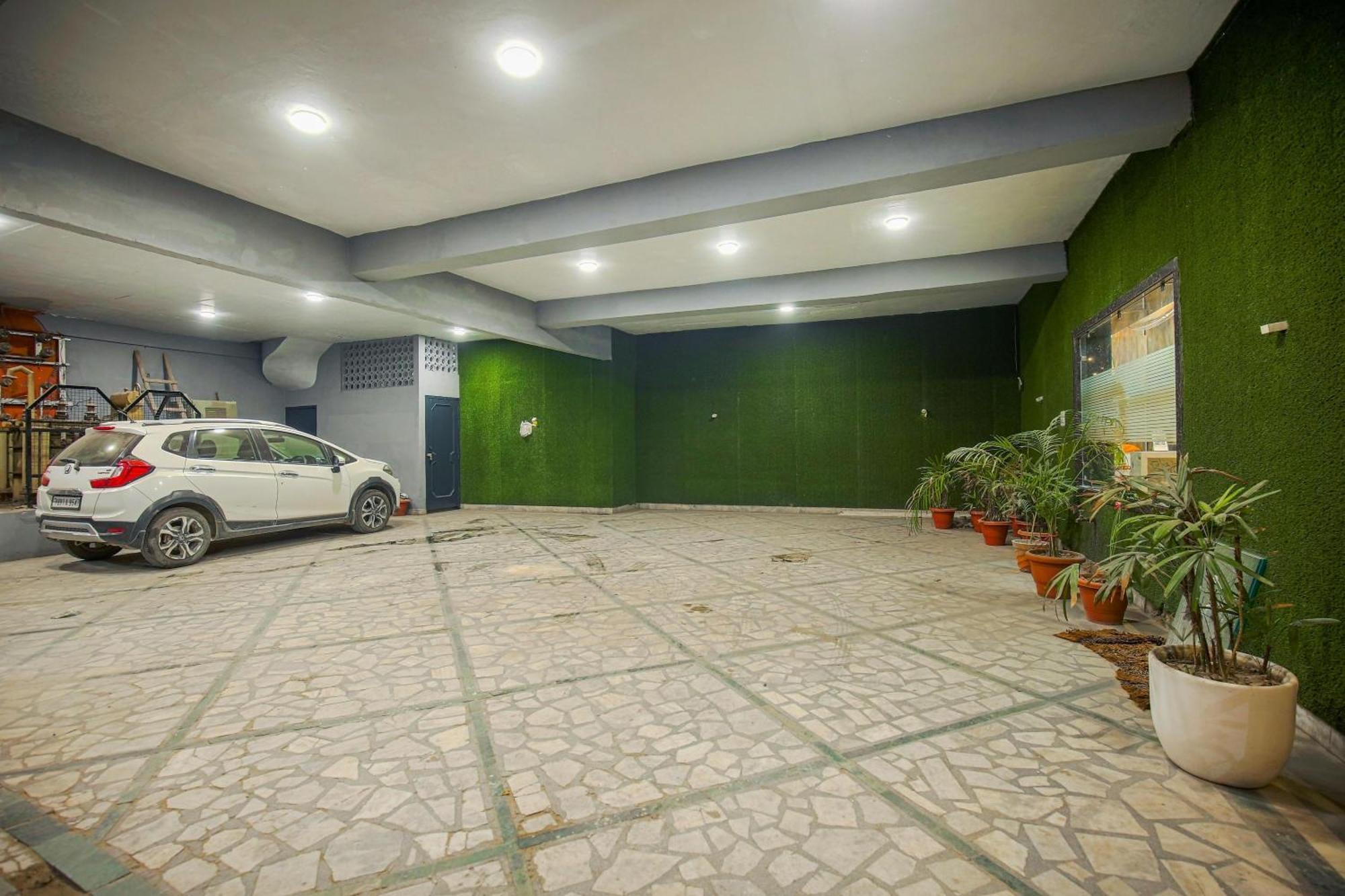 Hotel Ricky By Sahibs Group Amritsar Esterno foto